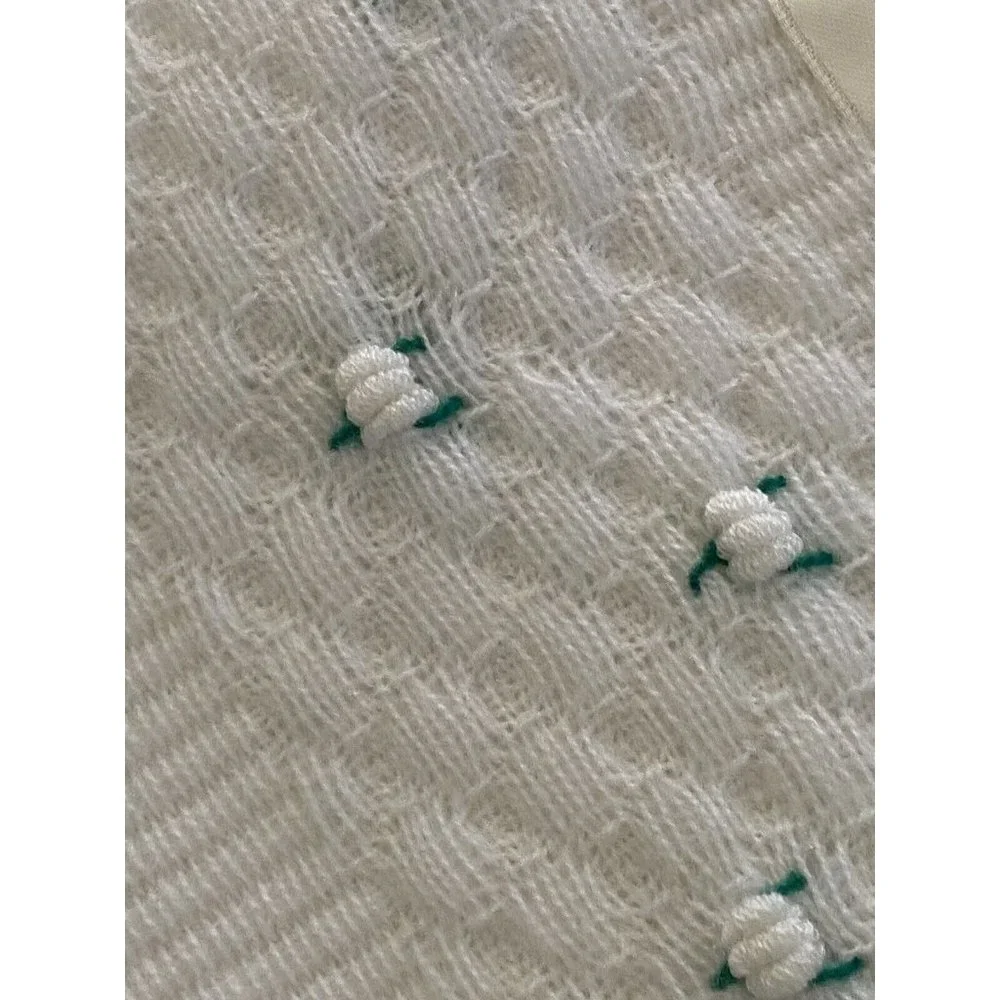 Vintage Carson Pirie Scott White Embroidered Baby Blanket 38‎ x 42 Spain Acrylic